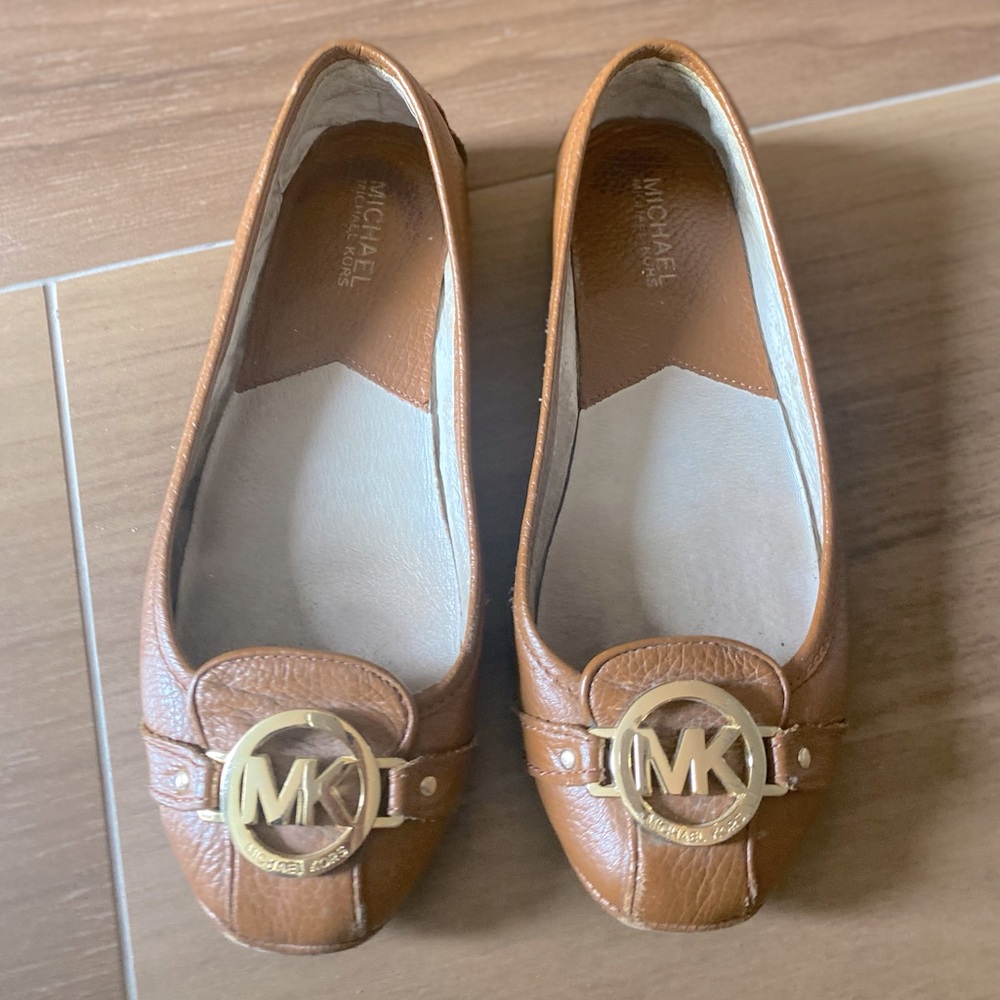 Michael Kors flats - Picture 1 of 12